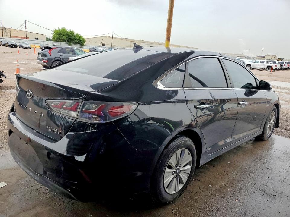 2019 HYUNDAI SONATA HYBRID SE 3