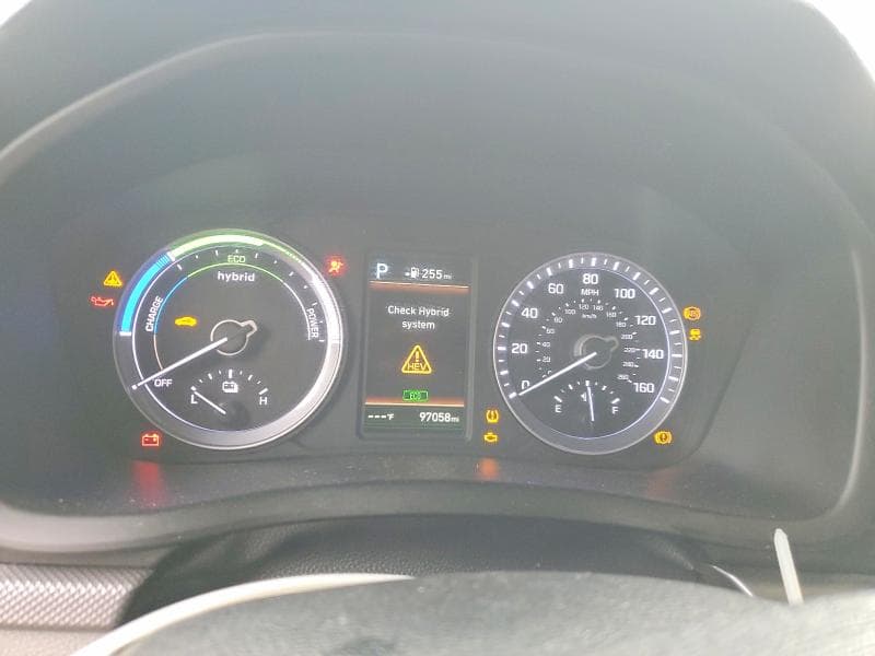 2019 HYUNDAI SONATA HYBRID SE 9