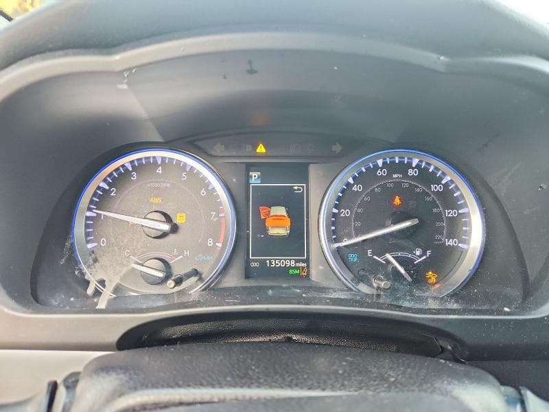 2019 TOYOTA HIGHLANDER XLE 9