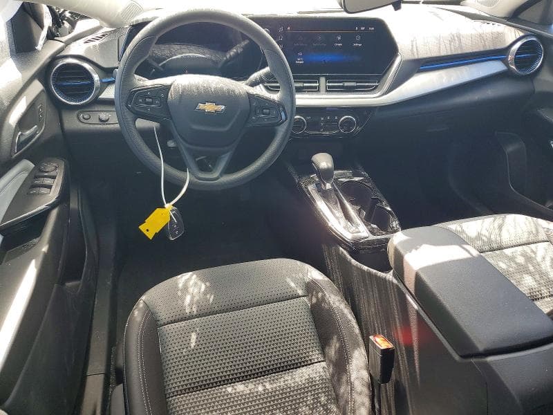 2026 CHEVROLET TRAX 1LT 8