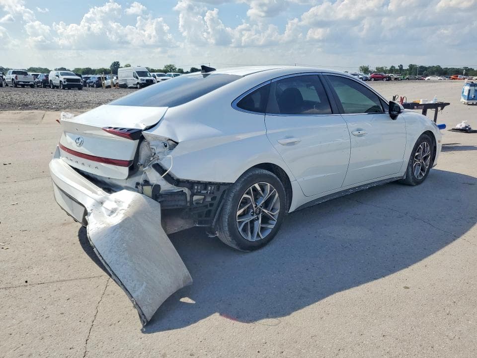 2021 HYUNDAI SONATA SEL 3