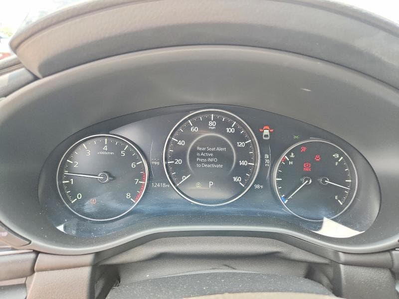 2024 MAZDA 3 SELECT SPORT 9