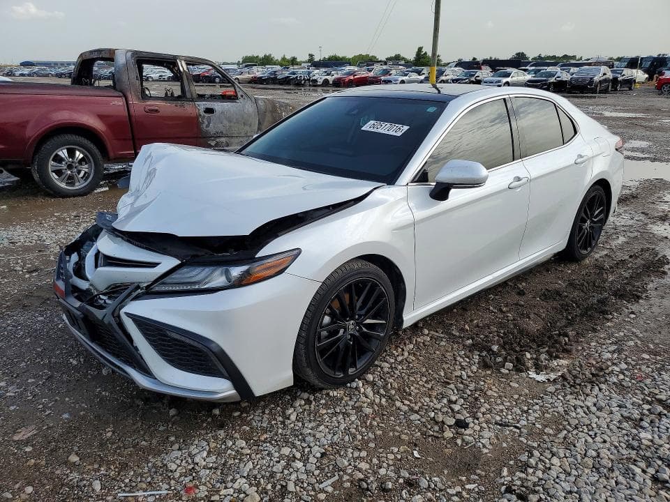 2023 TOYOTA CAMRY XSE - 1