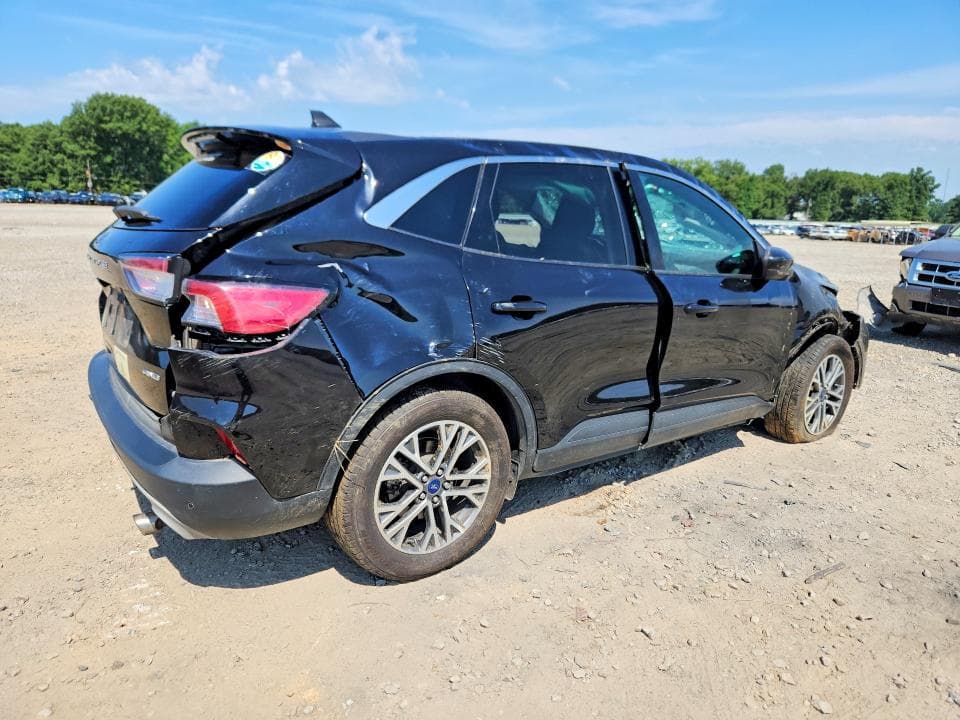 2022 FORD ESCAPE SEL 3