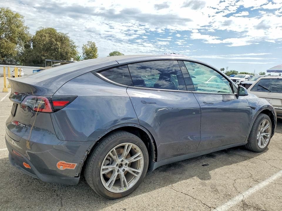 2020 TESLA MODEL Y 3