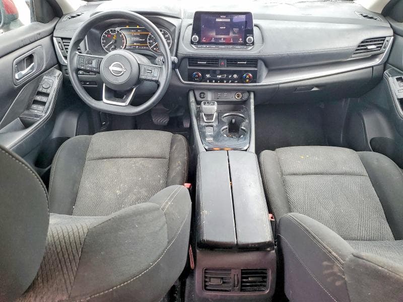 2024 NISSAN ROGUE SV 8