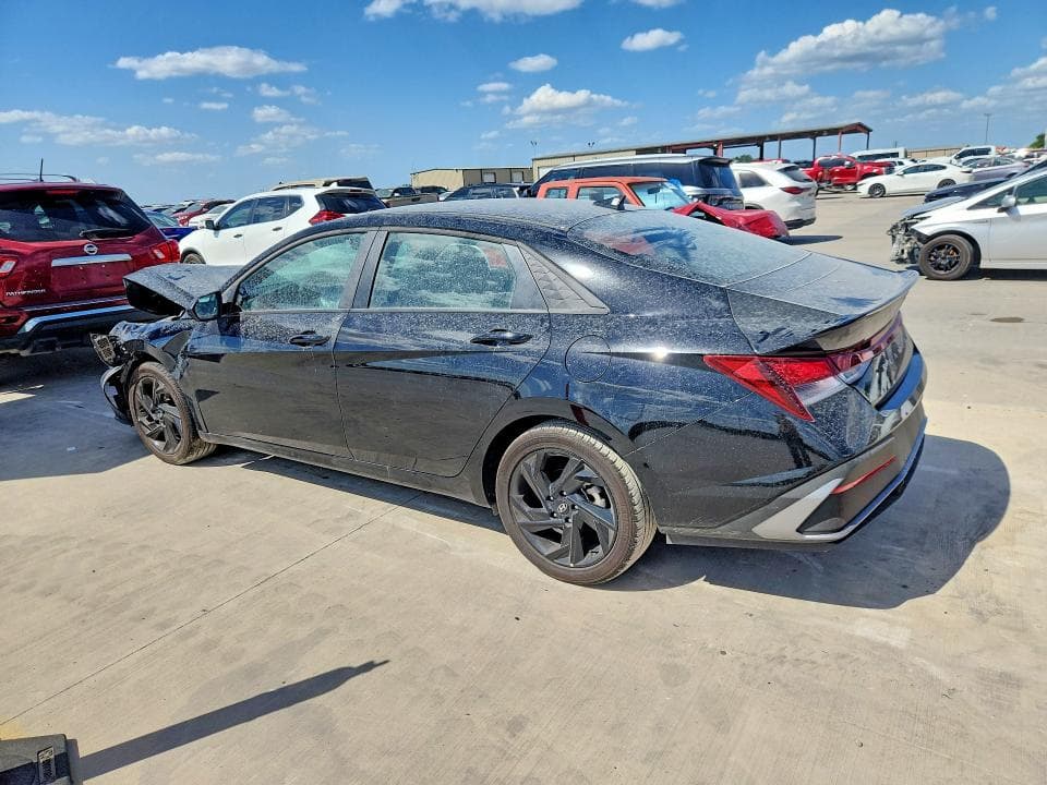 2026 HYUNDAI ELANTRA SEL SPORT 2