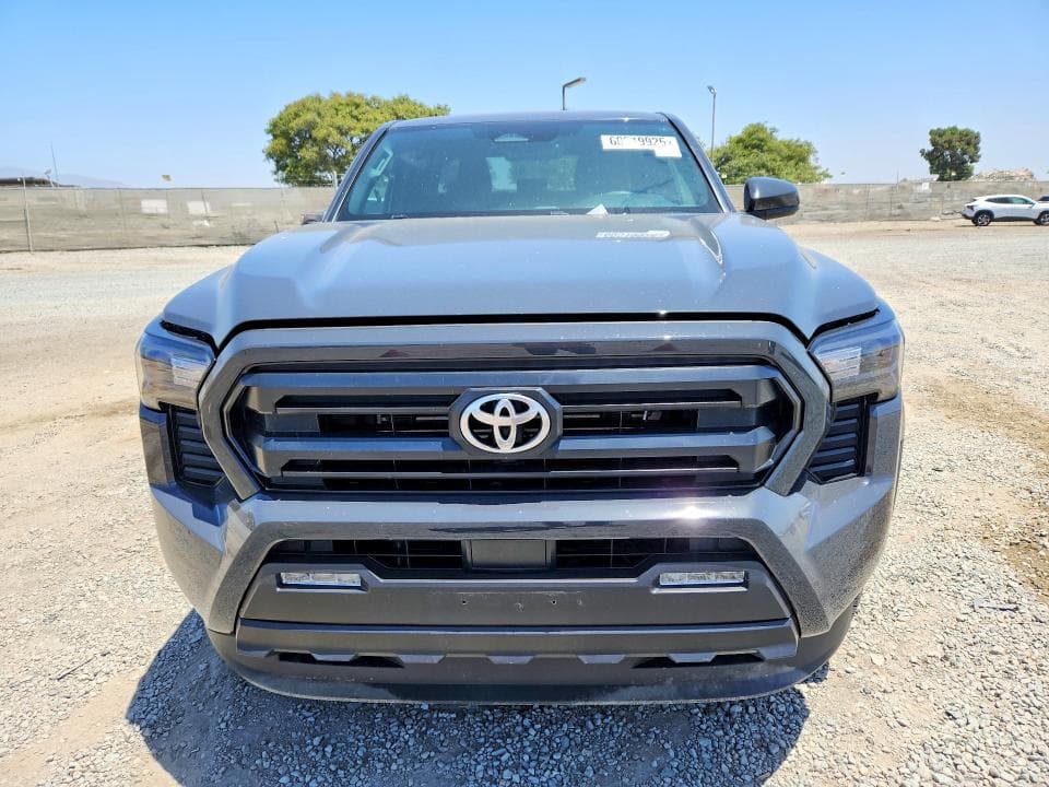 2025 TOYOTA TACOMA SR5 5