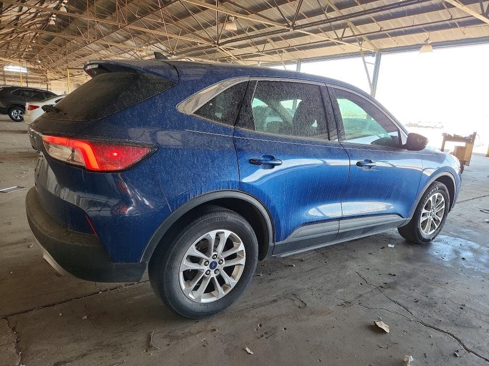 2022 FORD ESCAPE SE SE 3