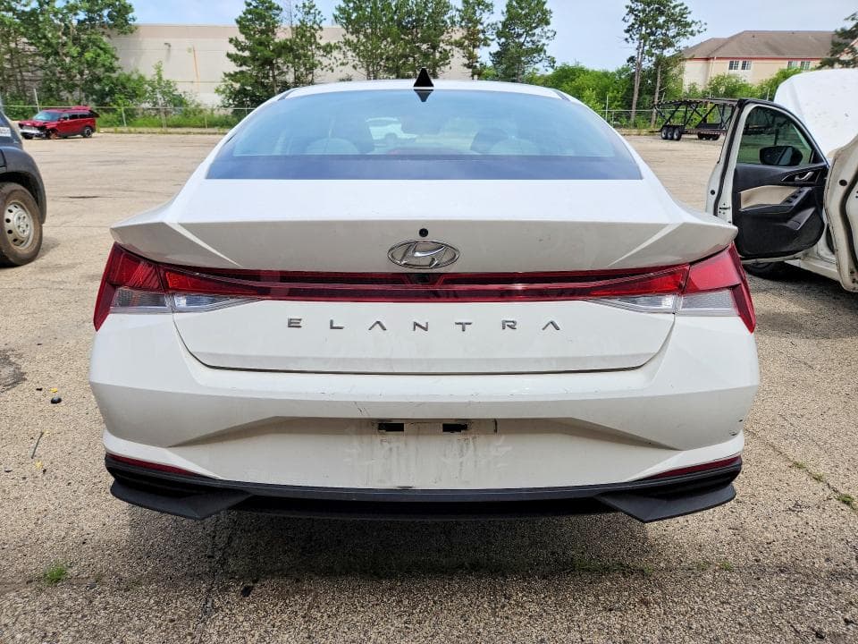 2023 HYUNDAI ELANTRA SEL SEL 6