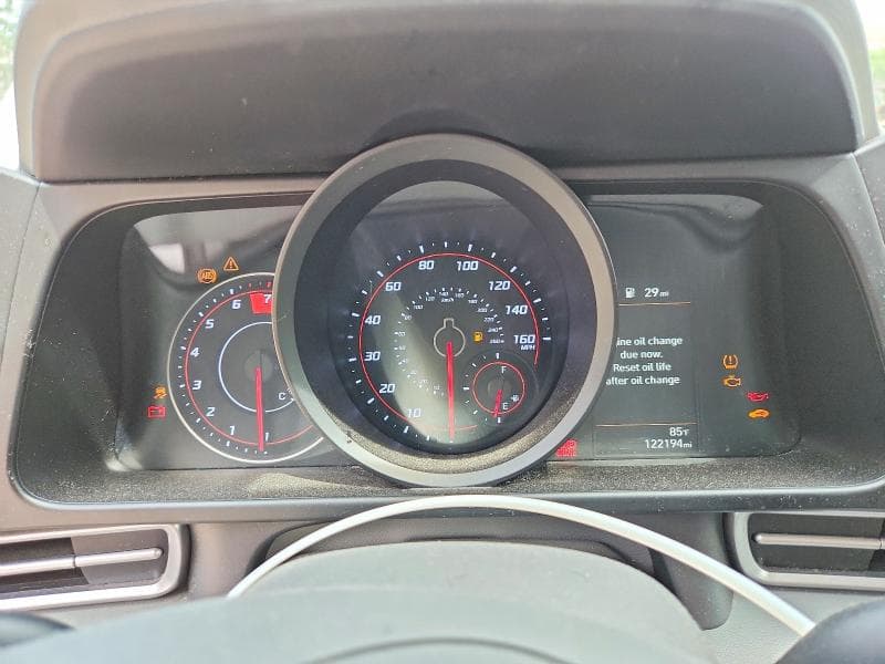 2023 HYUNDAI ELANTRA SEL SEL 9