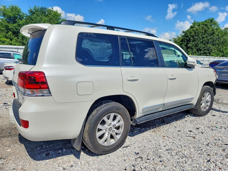 2021 TOYOTA LAND CRUISER BASE 3