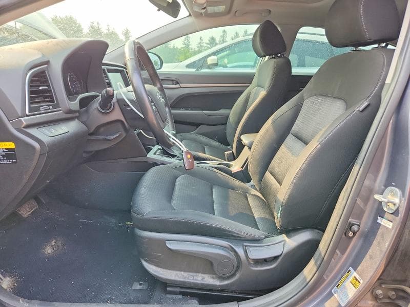 2017 HYUNDAI ELANTRA SE 7