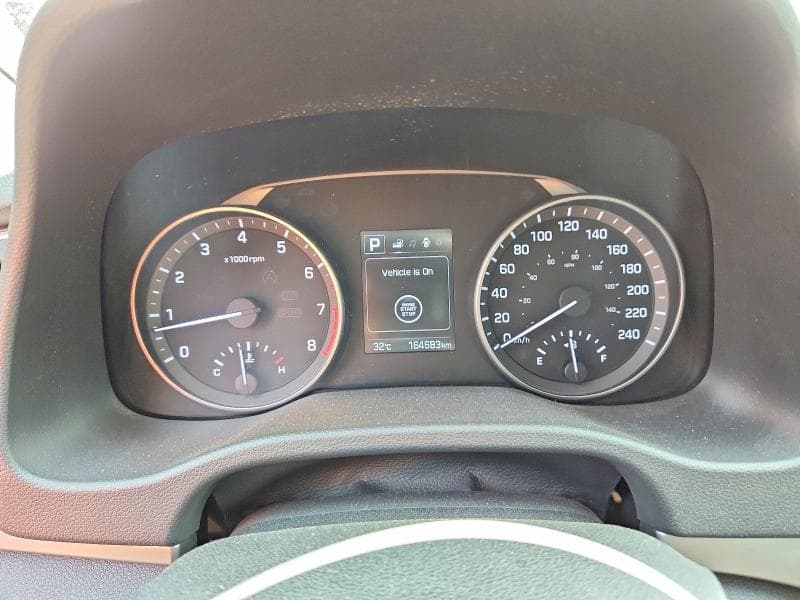 2017 HYUNDAI ELANTRA SE 9