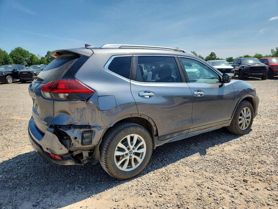 2020 NISSAN ROGUE SV 3