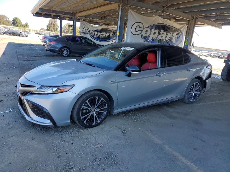2021 TOYOTA CAMRY XSE - 1