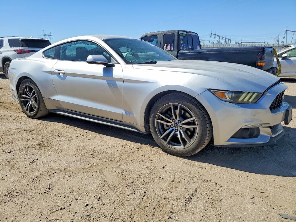 2017 FORD MUSTANG 4