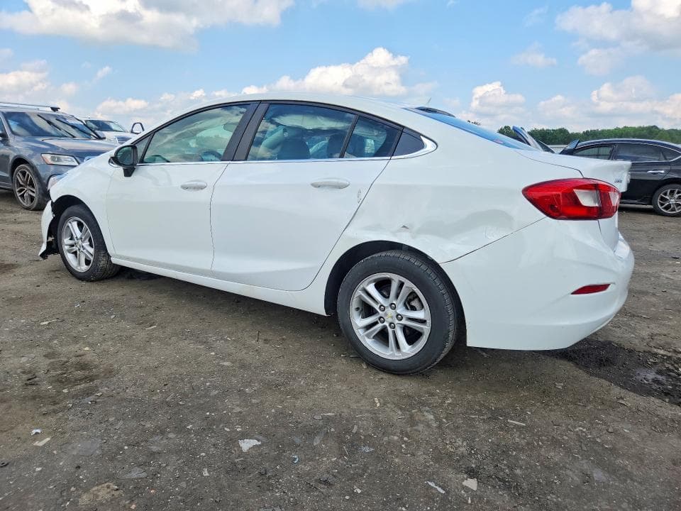 2018 CHEVROLET CRUZE LT 2