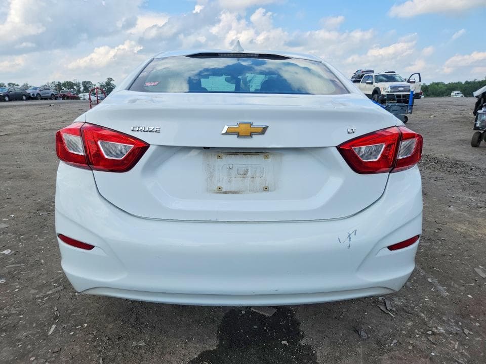 2018 CHEVROLET CRUZE LT 6