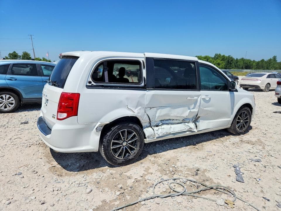 2019 DODGE GRAND CARAVAN GT 3