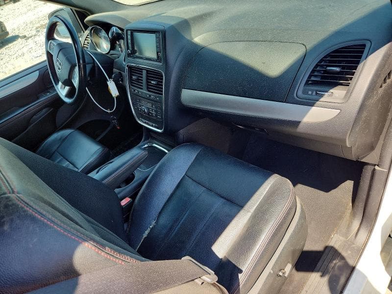 2019 DODGE GRAND CARAVAN GT 8