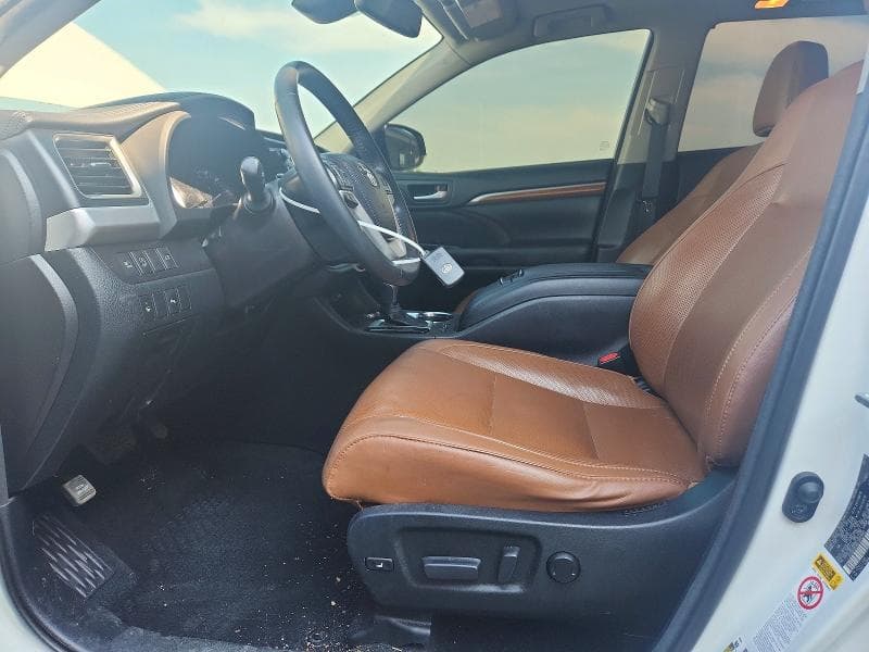 2018 TOYOTA HIGHLANDER LIMITED 7