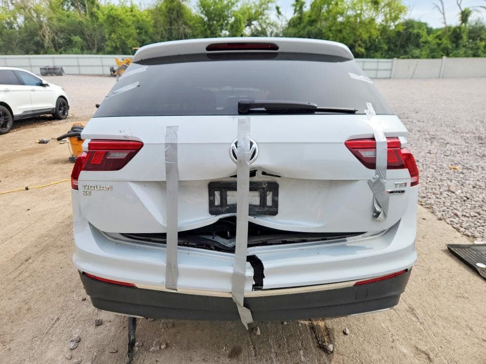2018 VOLKSWAGEN TIGUAN SE/SEL 6