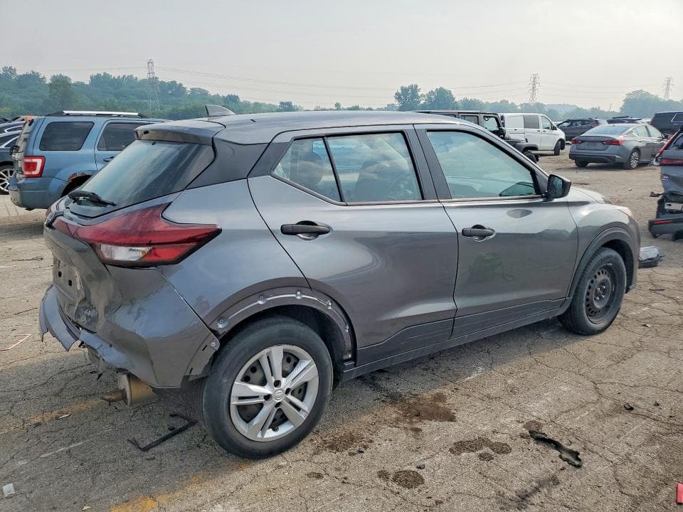 2022 NISSAN KICKS S S 3