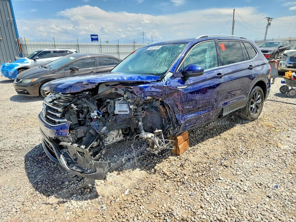 2023 VOLKSWAGEN TIGUAN SE - 1