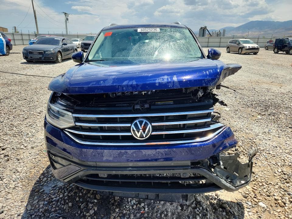 2023 VOLKSWAGEN TIGUAN SE 5