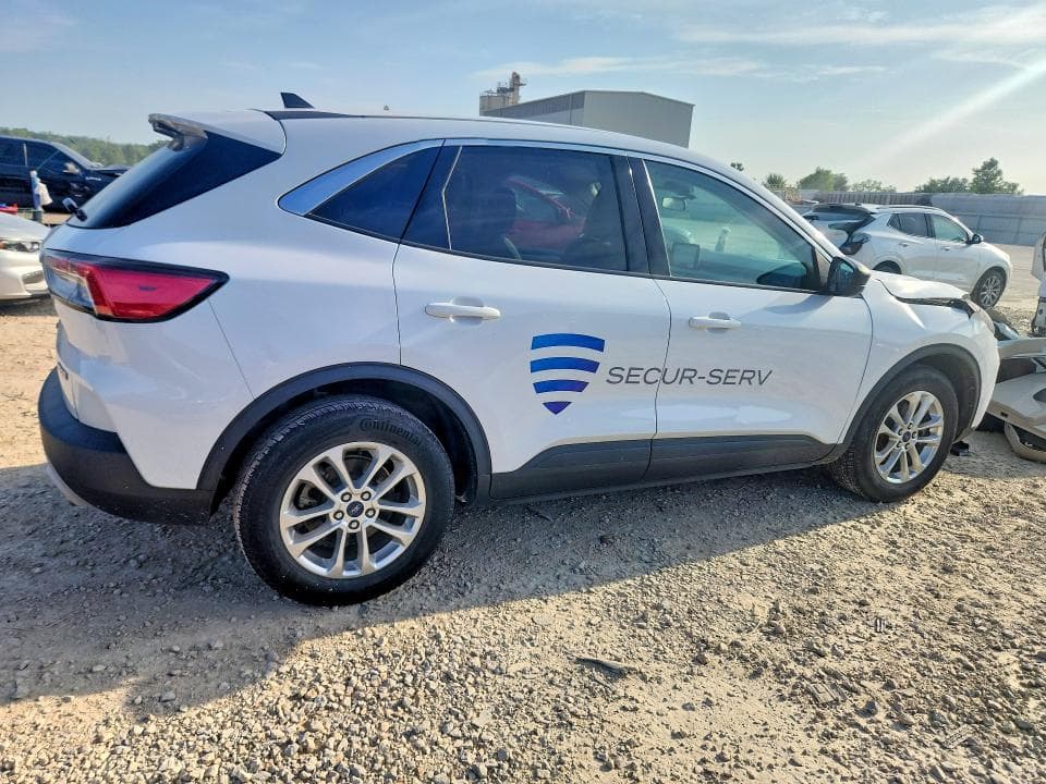2022 FORD ESCAPE SE SE 3