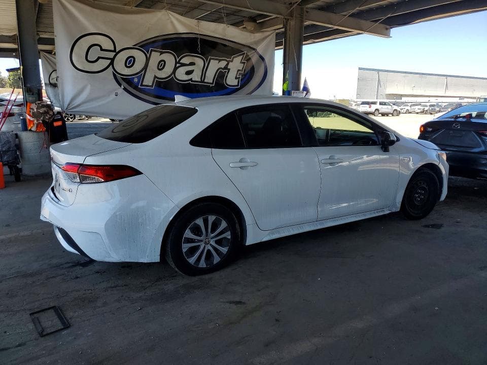 2020 TOYOTA COROLLA LE 3