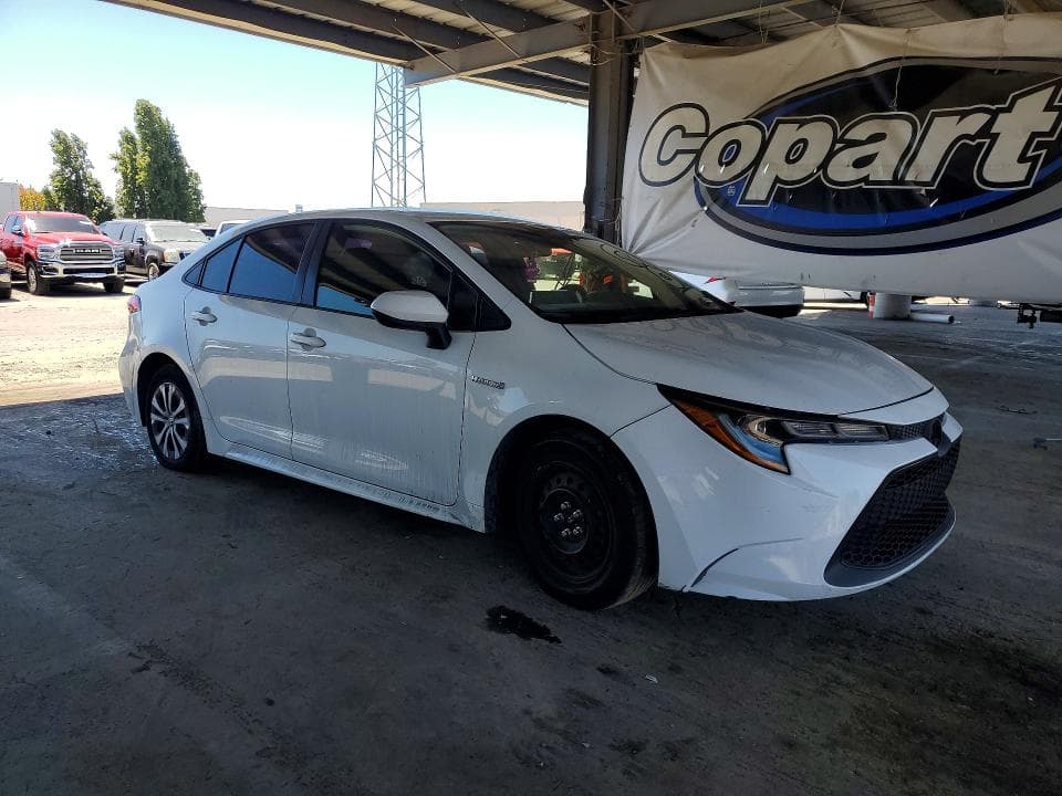 2020 TOYOTA COROLLA LE 4