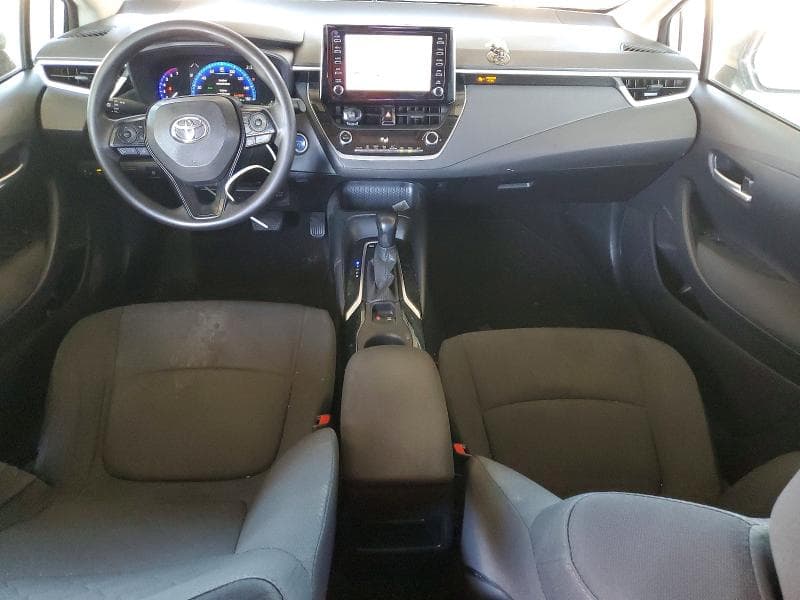 2020 TOYOTA COROLLA LE 8