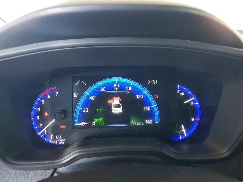 2020 TOYOTA COROLLA LE 9