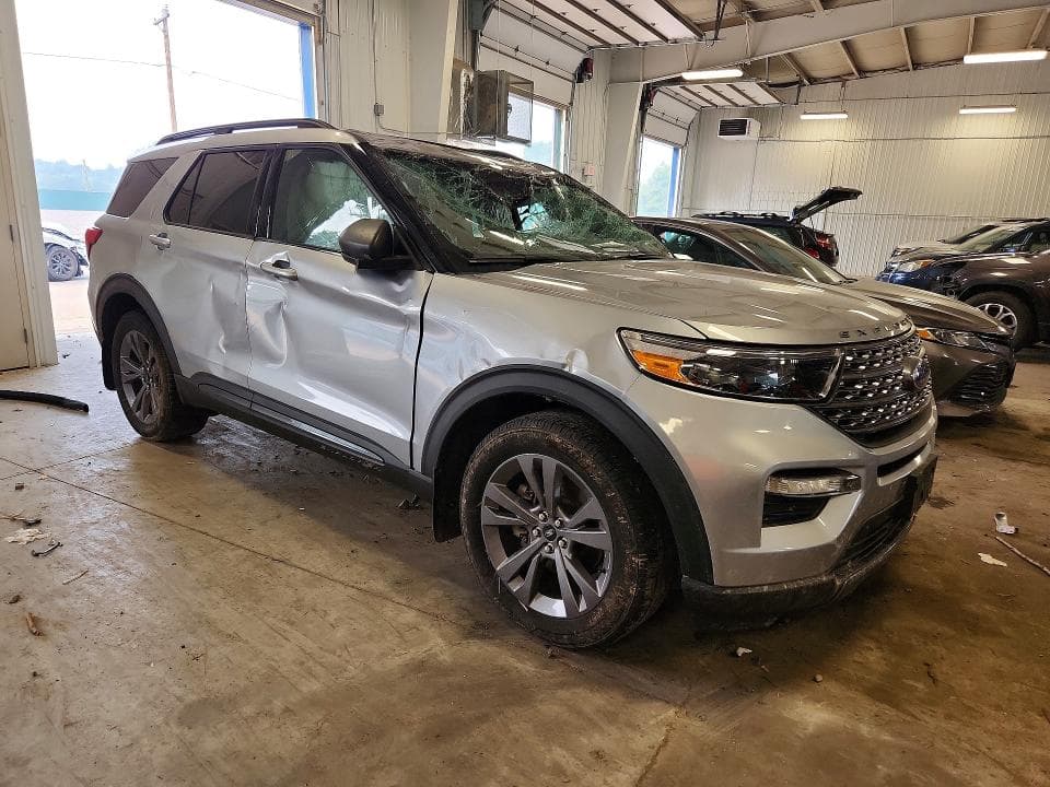 2021 FORD EXPLORER XLT 4