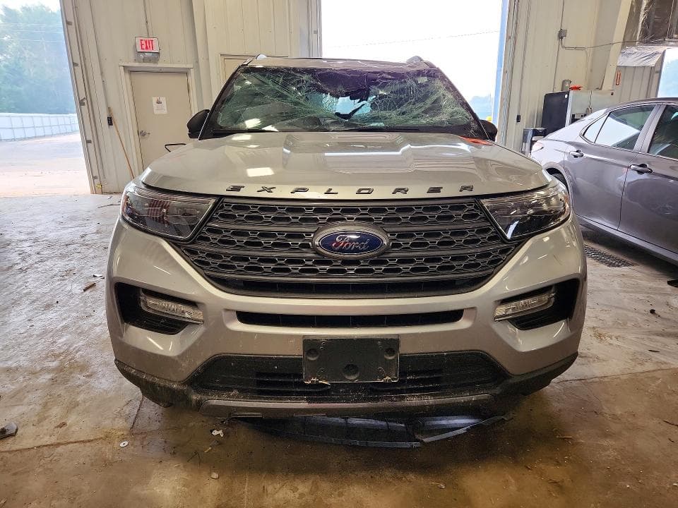 2021 FORD EXPLORER XLT 5