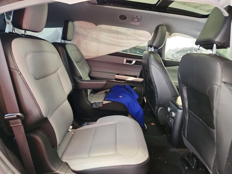 2021 FORD EXPLORER XLT 10