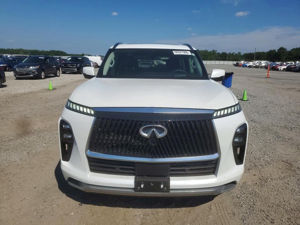2025 INFINITI QX80 LUXE 5
