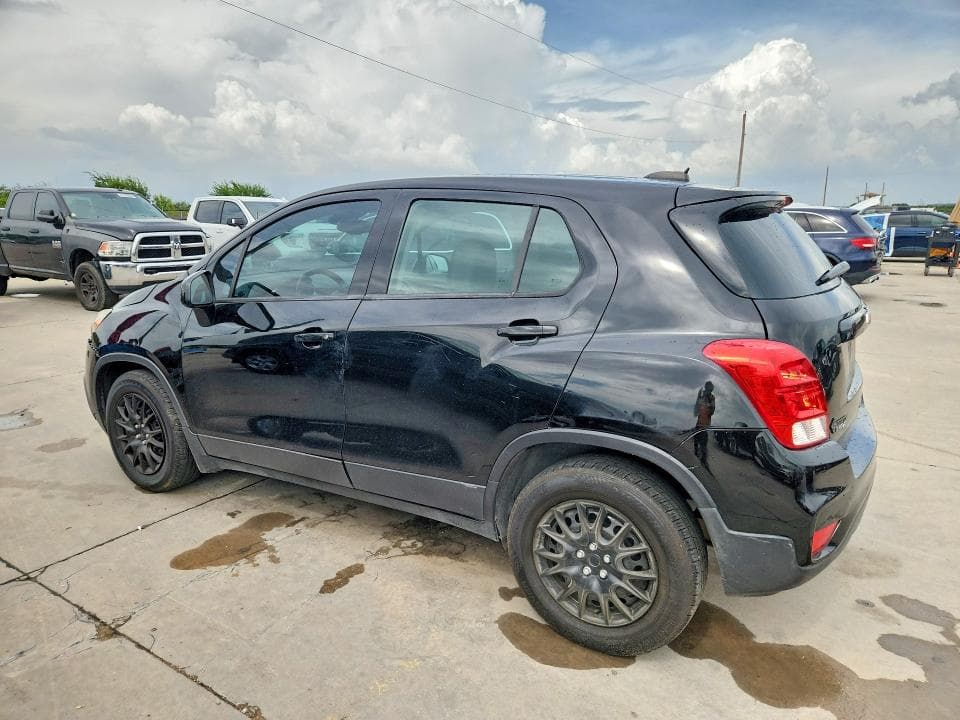2018 CHEVROLET TRAX LS 2