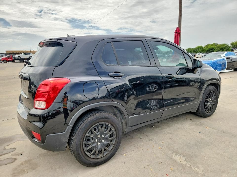 2018 CHEVROLET TRAX LS 3