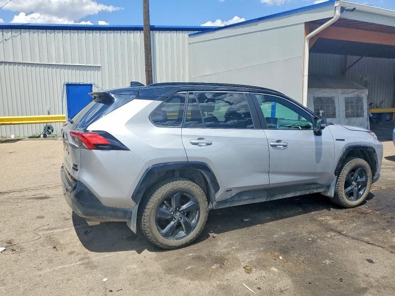 2020 TOYOTA RAV4 XSE 3