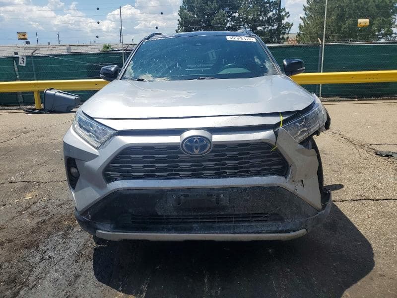 2020 TOYOTA RAV4 XSE 5