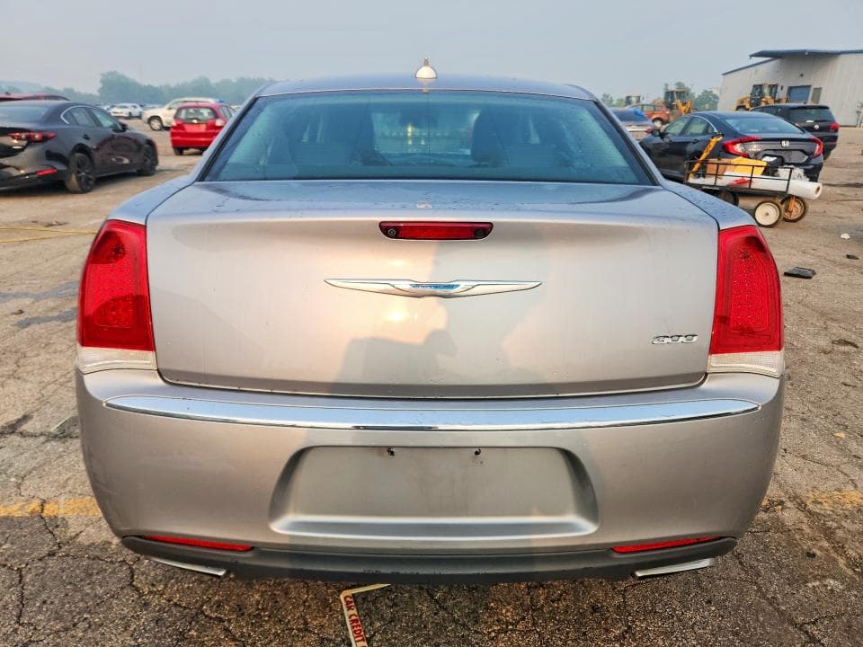 2017 CHRYSLER 300 LIMITED LIMITED 6