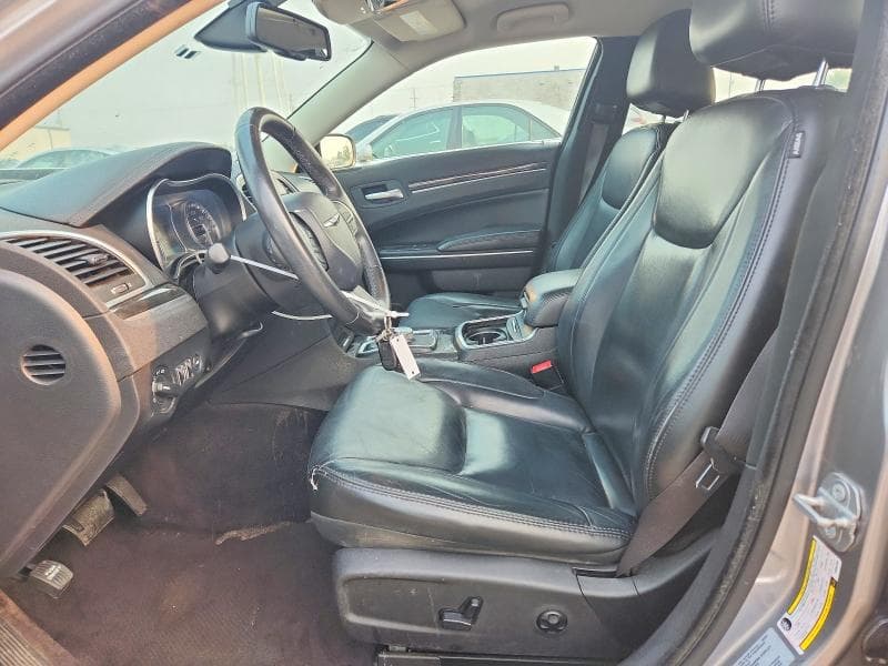 2017 CHRYSLER 300 LIMITED LIMITED 7