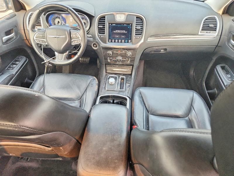 2017 CHRYSLER 300 LIMITED LIMITED 8