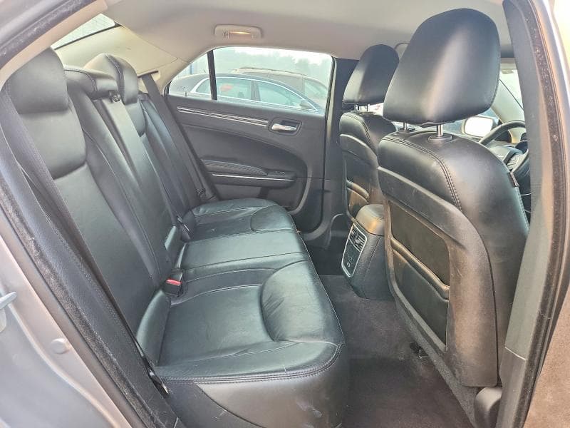 2017 CHRYSLER 300 LIMITED LIMITED 10