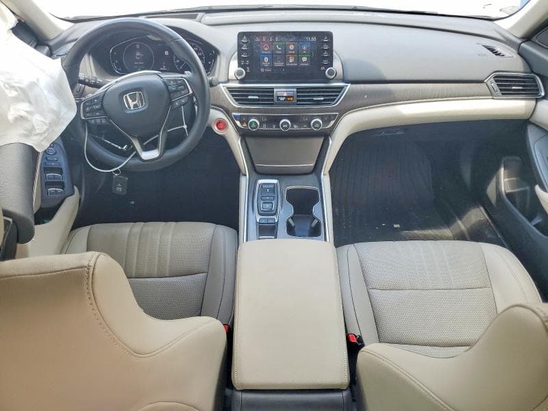 2019 HONDA ACCORD TOURING 8