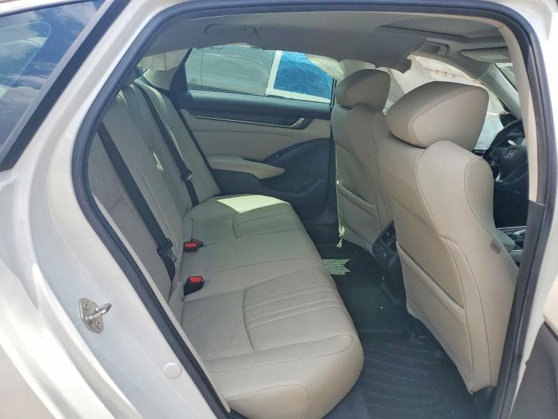 2019 HONDA ACCORD TOURING 10