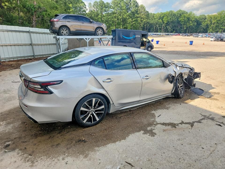 2021 NISSAN MAXIMA SV 3